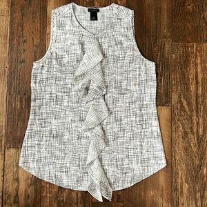 Ann Taylor Factory Tank Top. Polyester. Color: White and Black. Size: XS